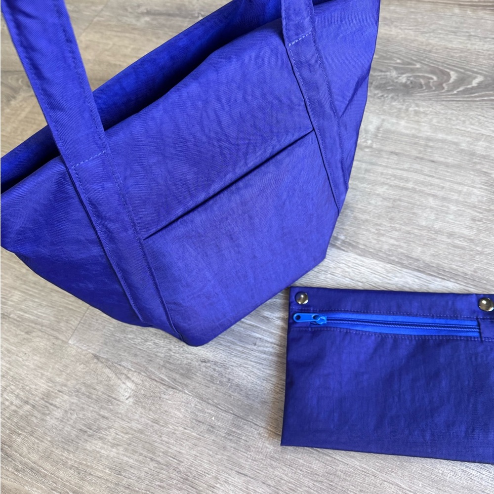 Cobalt mini Tote with an interior key leash